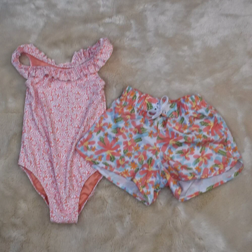 Snapper Rock Girls Swim Board Shorts and Bathing Suit Size 8 Tropical Floral
